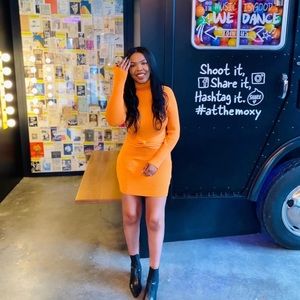 Orange sweater dress SzM